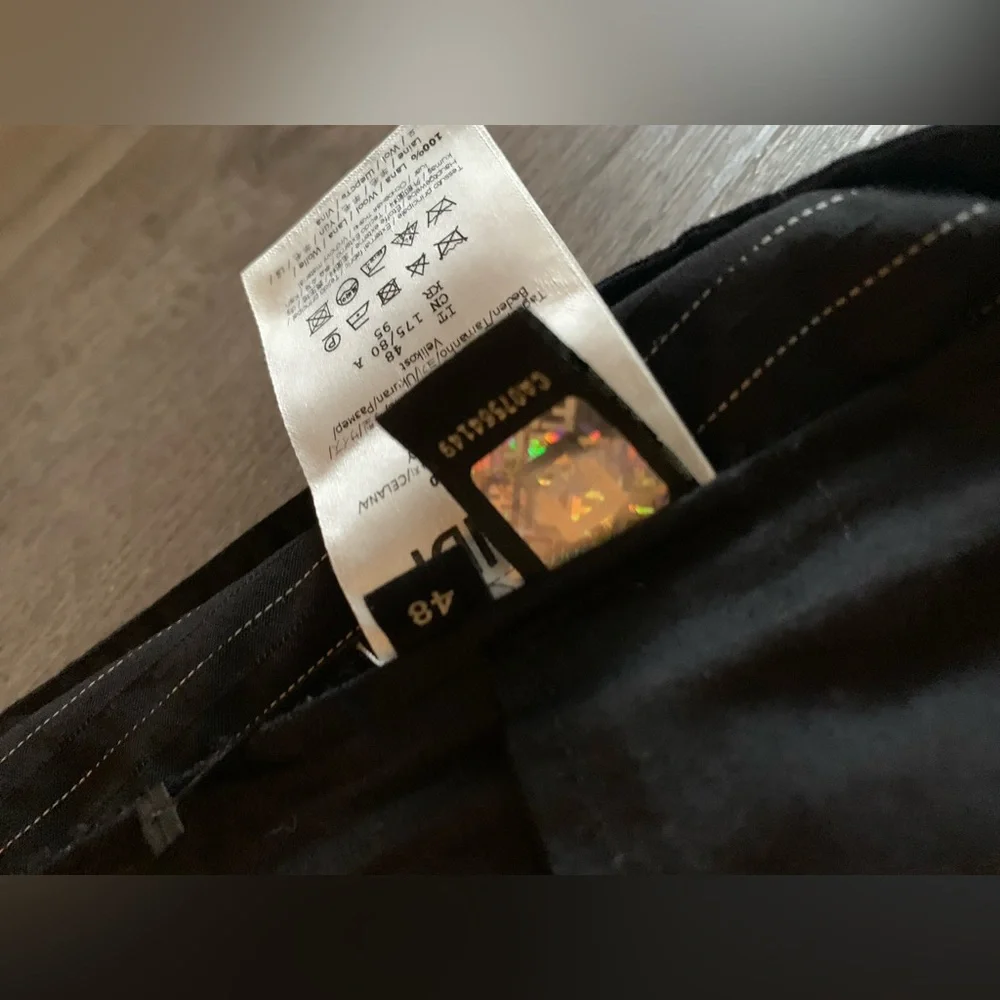 FENDI - Picture 13 of 16